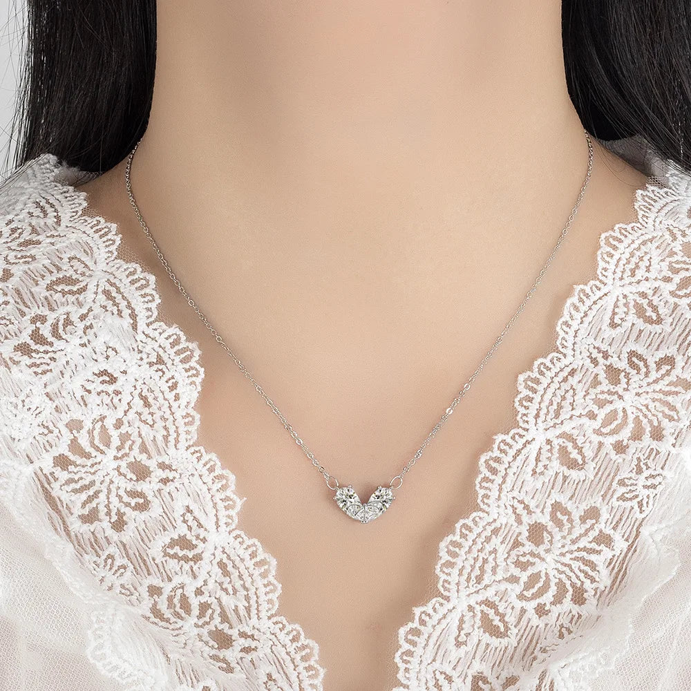 925 Sterling Silver Heart Shaped Bow Zirconia Pendant Necklace for Women Cute Choker Style. Elegant Jewelry Accessory.