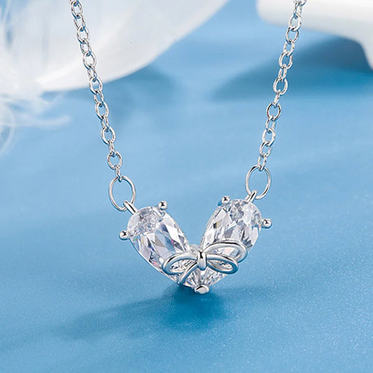 925 Sterling Silver Heart Shaped Bow Zirconia Pendant Necklace for Women Cute Choker Style. Elegant Jewelry Accessory.