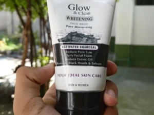 Glow & Clean Charcoal Face Wash | Deep Cleansing Oil Control & Pore Care