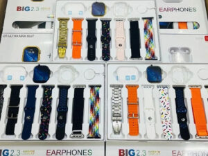 i20 Ultra Max Suit Smartwatch & Earbuds Combo | 10-in-1 Set with 7 Straps | Random Colors