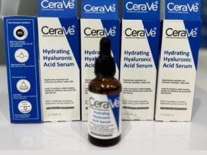 CeraVe Hyaluronic Acid Face Serum 30ml | Hydrating, Barrier-Repair & Anti-Aging